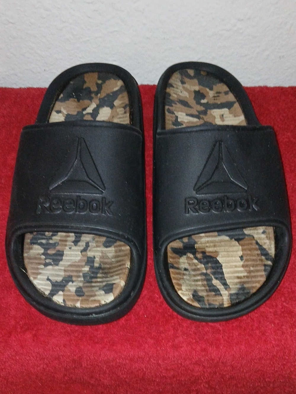 Reebok Men's Slide Sandals Size. 12